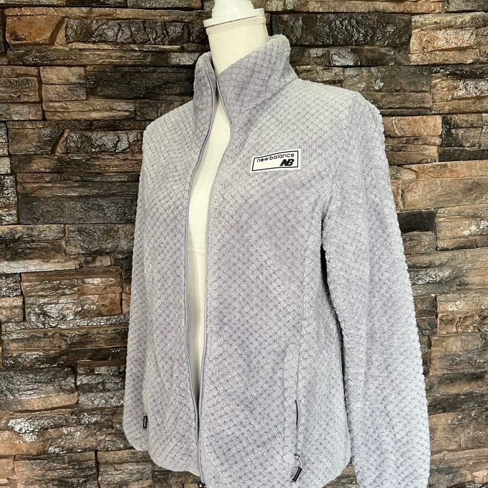 New Balance Gray Teddy Jacket Soft Quilted Design